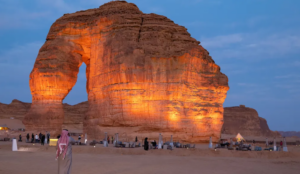 السعودية تتصدر الخليج في عدد غرف الفنادق بـ450 ألف تستقبل السياح عام 2030 4 تلاناتنع