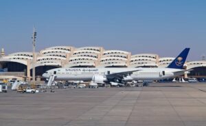 ارتفاع أعداد المسافرين في المطارات المحلية إلى 8.5 مليون 4 ارتفاع أعداد المسافرين في المطارات المحلية إلى 8.5 مليون
