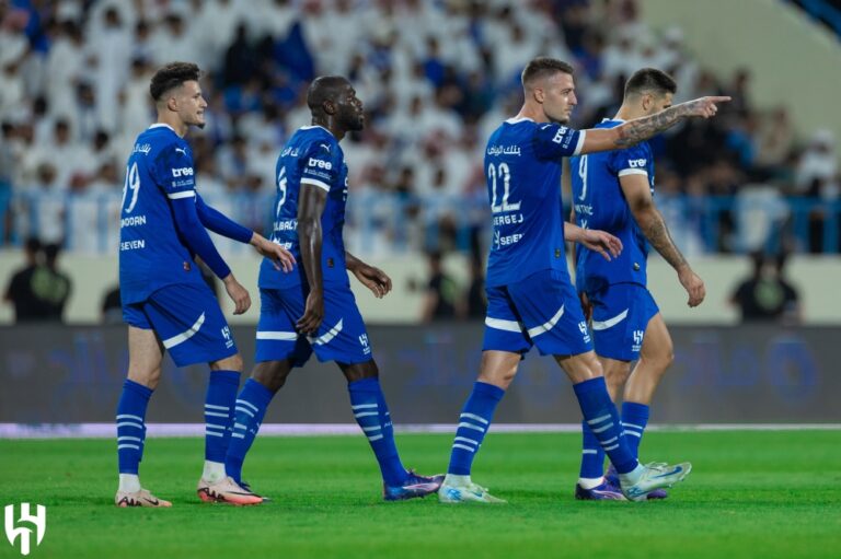 الهلال-يفقد-3-لاعبين-أمام-ضمك-في-روشن