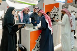 "دار وإعمار" تستعرض أحدث مشاريعها السكنية وتوقع اكثر من اتفاقية في معرض ريستاتكس العقاري 2025 في الرياض 4 92a08dfe 92b6 48fe bd2f 1fd00a680b74