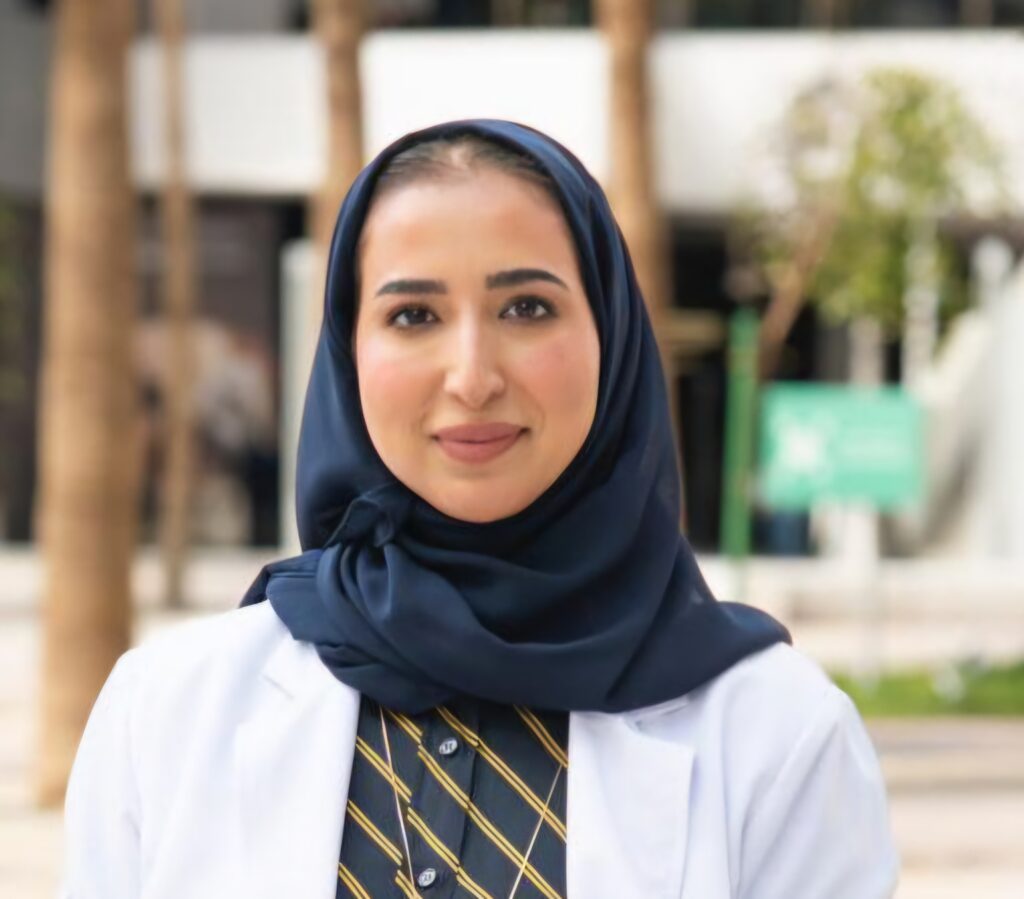 الدكتورة بدور البابطين تكشف تأثير شبكية العين على مريض السكري 1 IMG 20250226 WA0001