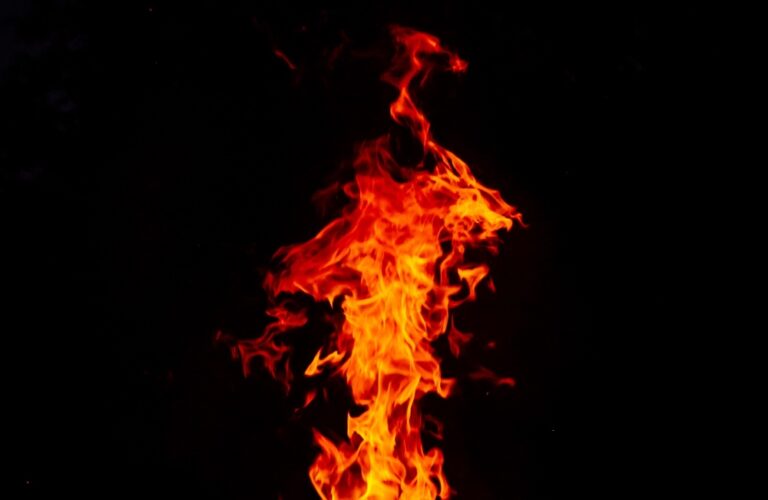 الصين.-حريق-بمطعم-يسبب-مقتل-22-شخصًا-وإصابة-3-آخرين