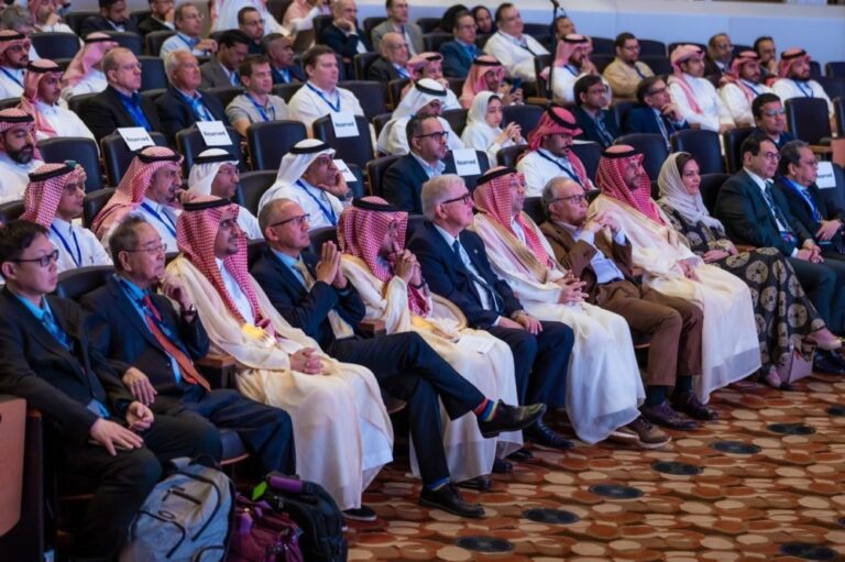 “كاوست”-تحتضن-منتدى-أشباه-الموصلات-العالمي-4-لدعم-الابتكار-التقني