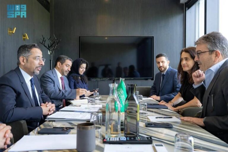 مباحثات-استثمارية-سعودية-–-دنماركية