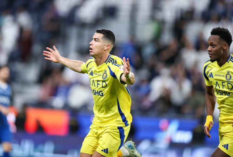 كريستيانو-رونالدو-يقترح-التعاقد-مع-نجم-ليفربول-في-النصر