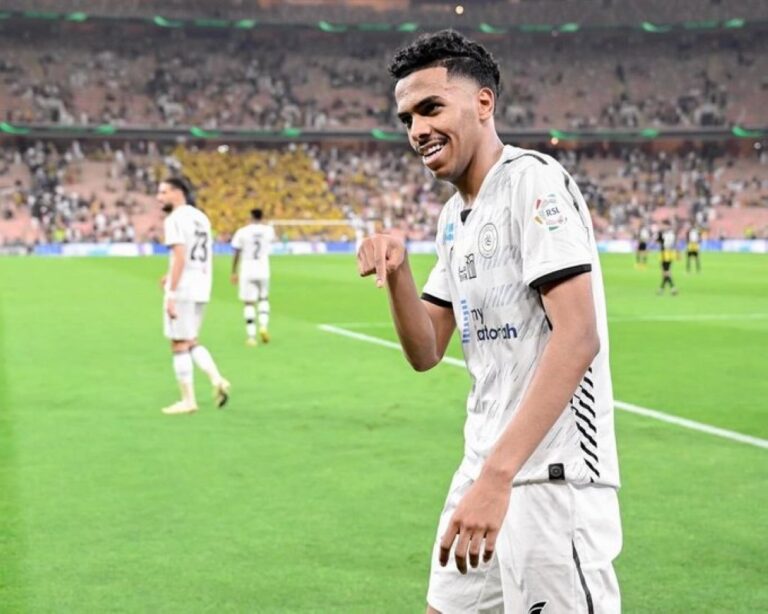 بعد-ارتباطه-بالاحتراف.-موعد-انتهاء-عقد-مصعب-الجوير-مع-الهلال