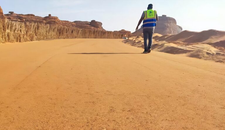 من الرمال المتحركة إلى البنية الصلبة: كيف تعمل مادة فايف اس؟