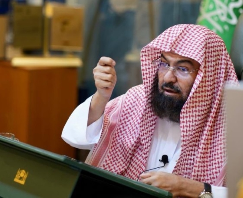 “السديس”-يحث-الحجاج-على-التعاون-مع-رجال-الأمن-واتباع-القوانين