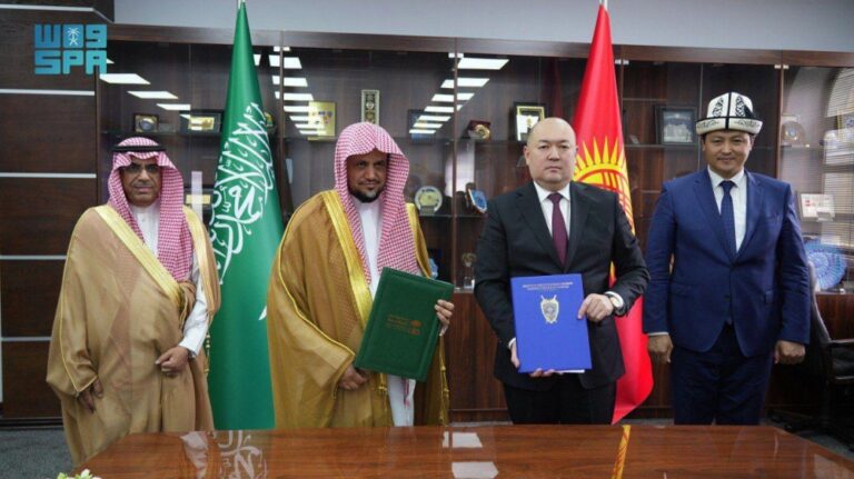 النائب-العام-يوقع-مذكرة-تفاهم-مع-نظيره-القرغيزستاني