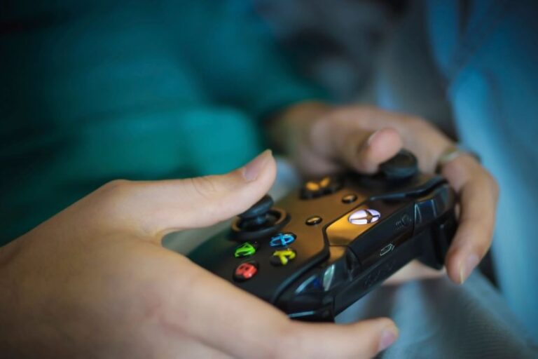 “مايكروسوفت”-تعمل-على-إنتاج-جيل-جديد-من-“إكس-بوكس”.-ماذا-ينتظرك؟