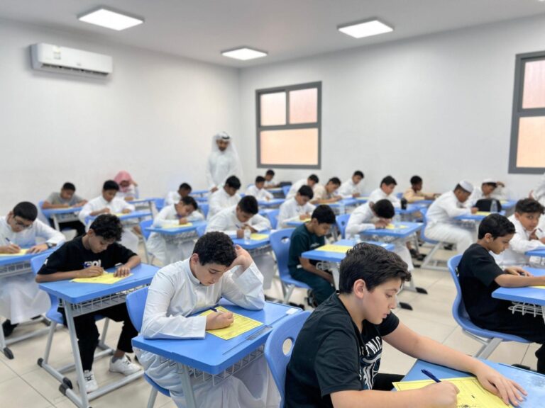 ساعتان-من-الانتظار.-تأخير-وصول-نماذج-الاختبارات-للمدارس-يربك-اليوم-الدراسي