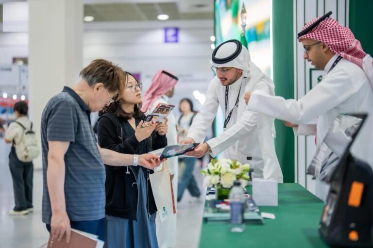 جناح-متميز.-برنامج-سعودي-ثقافي-شامل-يجذب-زائري-معرض-سول-للكتاب