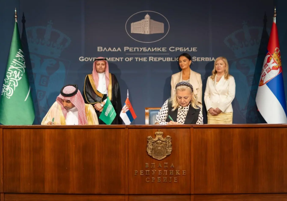 المملكة-توقّع-اتفاقية-وسجل-مباحثات-مع-صربيا-وإندونيسيا-في-مجال-النقل-الجوي