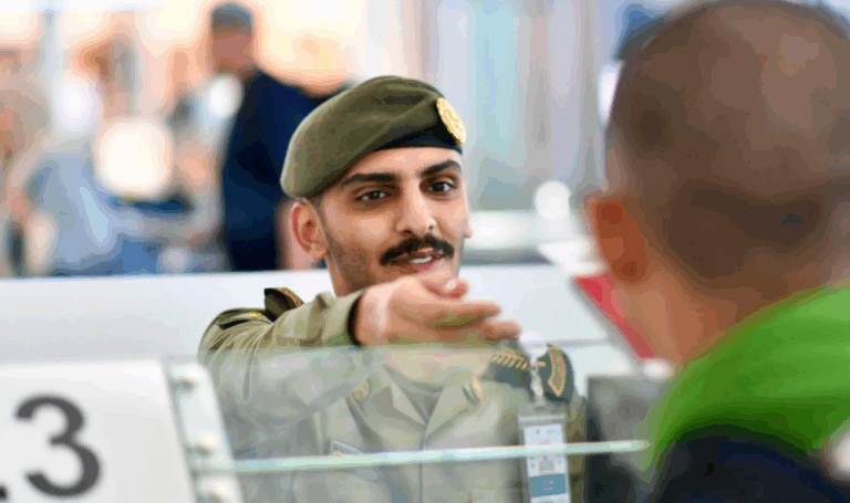 البوابات-الإلكترونية-للجوازات.-إليك-مزايا-ومتطلبات-وأماكن-الخدمة