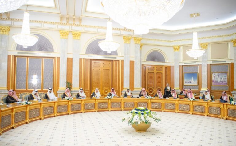 مجلس-الوزراء:-صدارة-مؤشر-تنمية-الاتصالات-والتقنية-يؤكد-متانة-البنية-التحتية-الرقمية-بالمملكة