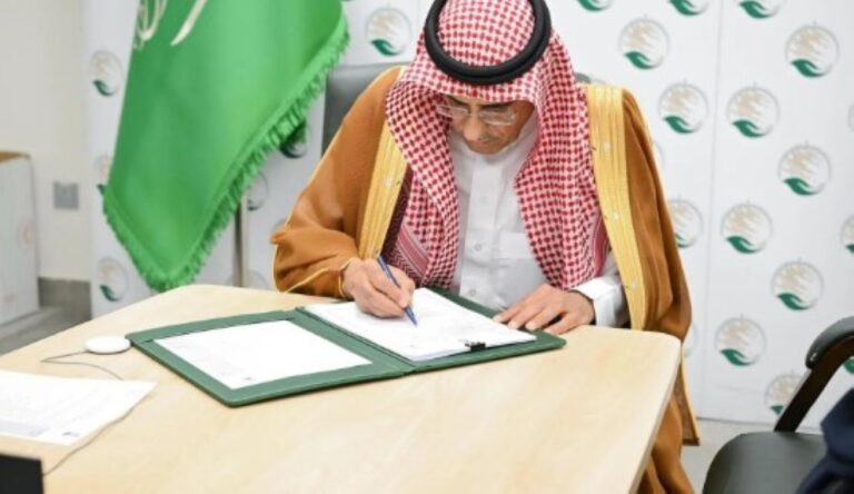 آلاف-المستفيدين.-اتفاقية-لمركز-الملك-سلمان-لتعزيز-التعليم-في-اليمن
