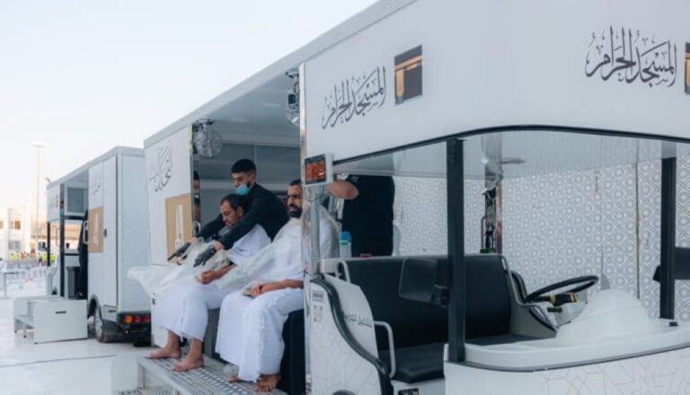 خدمات-متنوعة-وتقنيات-حديثة-عبر-منصة-“التنقل-الموحدة”-بالمسجد-الحرام