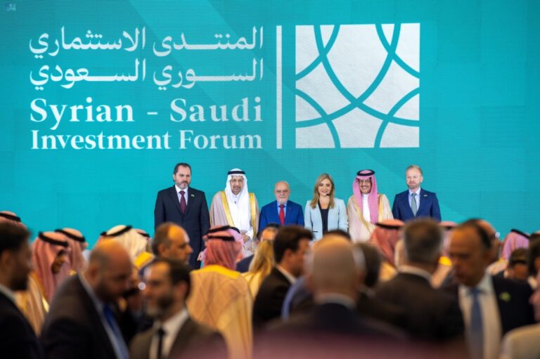 بـ24-مليار-ريال.-الوفد-السعودي-الاستثماري-يوقع-47-اتفاقية-في-سوريا
