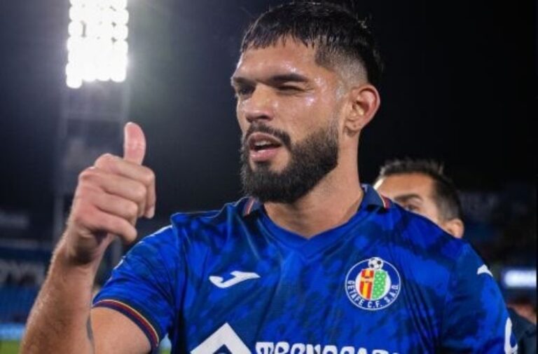 النصر-يدخل-في-مفاوضات-لضم-عمر-الدريتي-مدافع-خيتافي