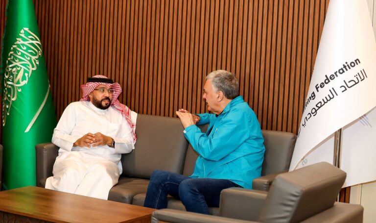 رئيس-اتحاد-الأثقال-السعودي-يبحث-مع-الاتحاد-الدولي-سبل تطوير اللعبة