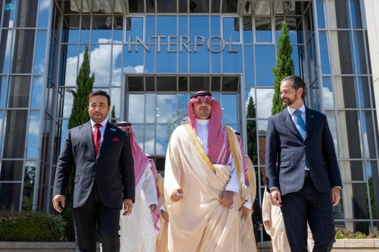 خلال-زيارته-“الإنتربول”.-وزير-الداخلية-يشيد-بالجهود-الأمنية-الدولية