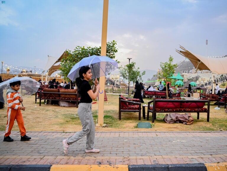 شاهد|-صور-تكشف-عن-جمال-طقس-الباحة-في-الأجواء-الماطرة