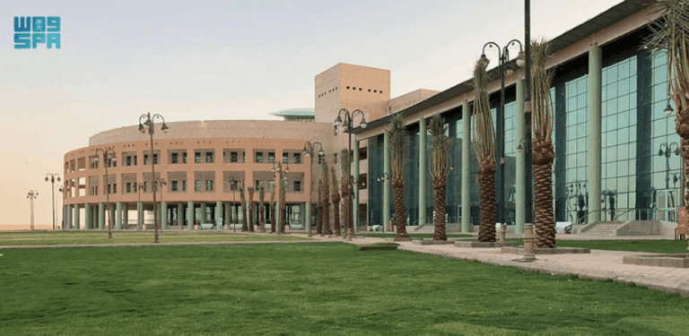 جامعة-الحدود-الشمالية-تفتح-باب-التعاون-التدريسي-في-أكثر-من-20-تخصصًا