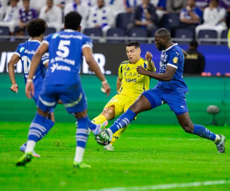 جيسوس-يتمسك-بضم-نجم-الهلال-السابق-–-#عاجل