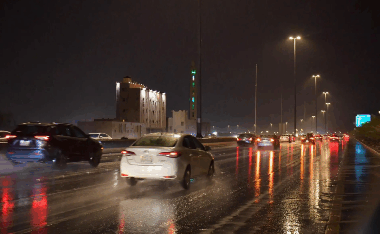 طقس-السعودية.-هطول-أمطار-غزيرة-على-منطقة-جازان