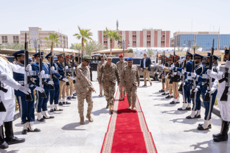 وزارة-الدفاع-والحرس-الوطني-الأمريكي-يوقعان-اتفاقية-شراكة-عسكرية