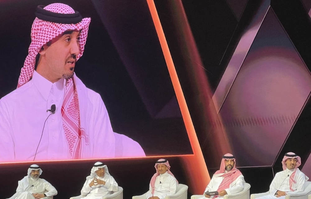 وزير-الرياضة:-استضافة-كأس-العالم-2034-أكبر-حدث-في-تاريخ-المملكة-والبنية-التحتية-في-طور-تطوير-شامل