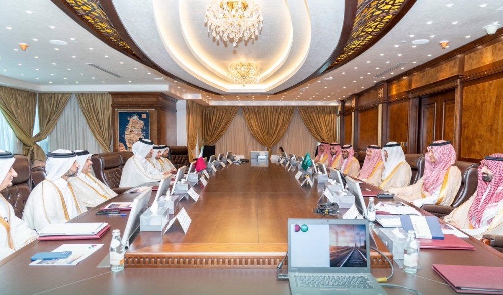 وزير-النقل-يبحث-تبادل-الخبرات-مع-وزير-المواصلات-القطري
