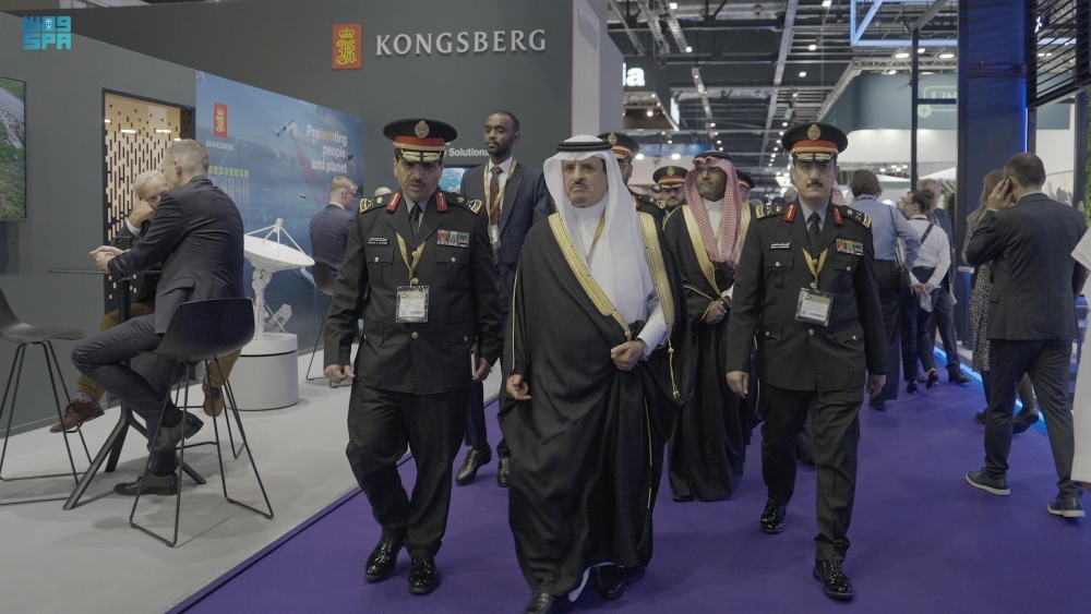 صور|-نائب-وزير-الحرس-الوطني-يزور-معرض-“dsei-2025”-في-لندن