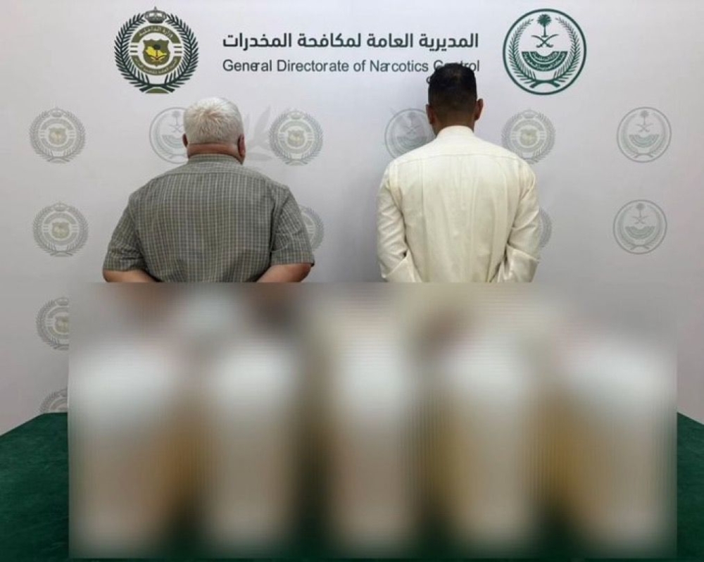 مخبأة-في-حافلة-نقل-ركّاب-دولية.-ضبط-142-كلجم-من-مخدر-الشبو-بالمدينة-المنورة