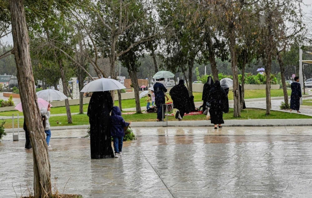 حالة-الطقس.-أمطار-رعدية-خفيفة-إلى-متوسطة-على-أجزاء-من-8-مناطق