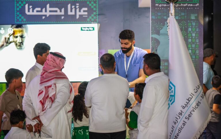 الخدمات-الطبية-تشارك-في-فعالية-“عز-الوطن”-احتفاء-باليوم-الوطني-95