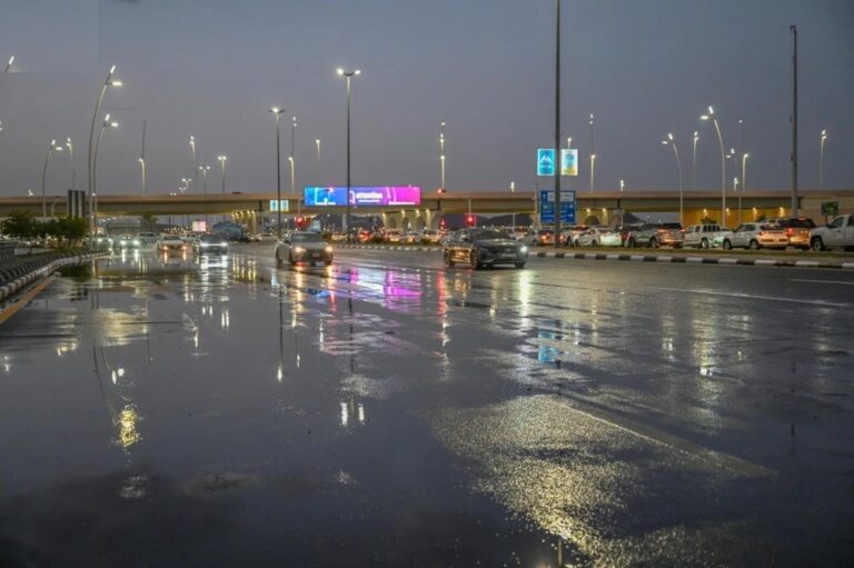 حتى-11-مساء.-أمطار-خفيفة على-أجزاء-من-منطقة-الرياض