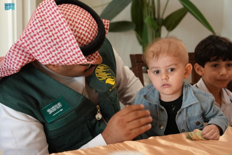 حالتها-حرجة.-مركز-الملك-سلمان-يبادر-بعلاج-طفلة-من-غزة-مصابة-بالسرطان