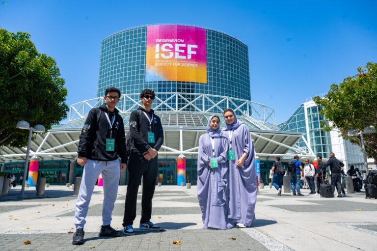 العقول-السعودية-تضيء-العالم.-موسم-علمي-استثنائي-يضع-المملكة-في-المركز-الثاني-عالميًا