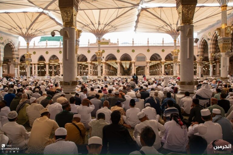 خدمات-نوعية-متكاملة-لذوي-الإعاقة-وكبار-السن-في-المسجد-النبوي