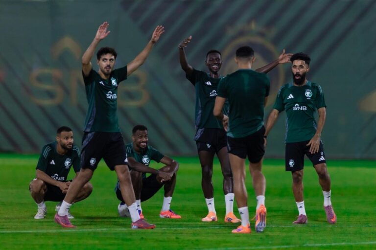 رينارد-يجهز-الأخضر-لمواجهة-العراق-بالاستحواذ-والتكتيك.-والحمدان-يشارك