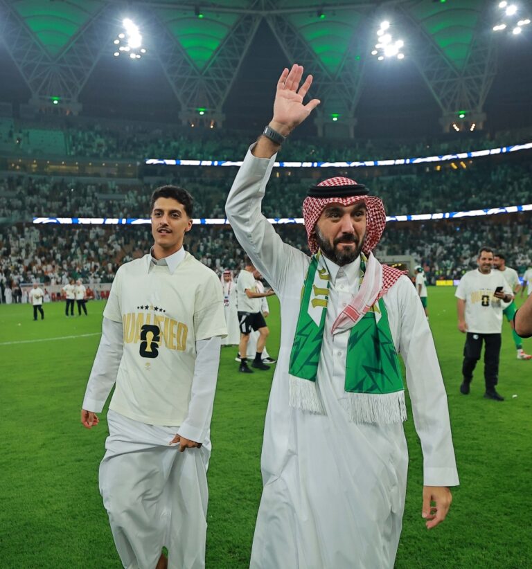سمو-وزير-الرياضة-يهنئ-القيادة-الرشيدة-بمناسبة-تأهل-المنتخب-السعودي-لكأس-العالم-2026م