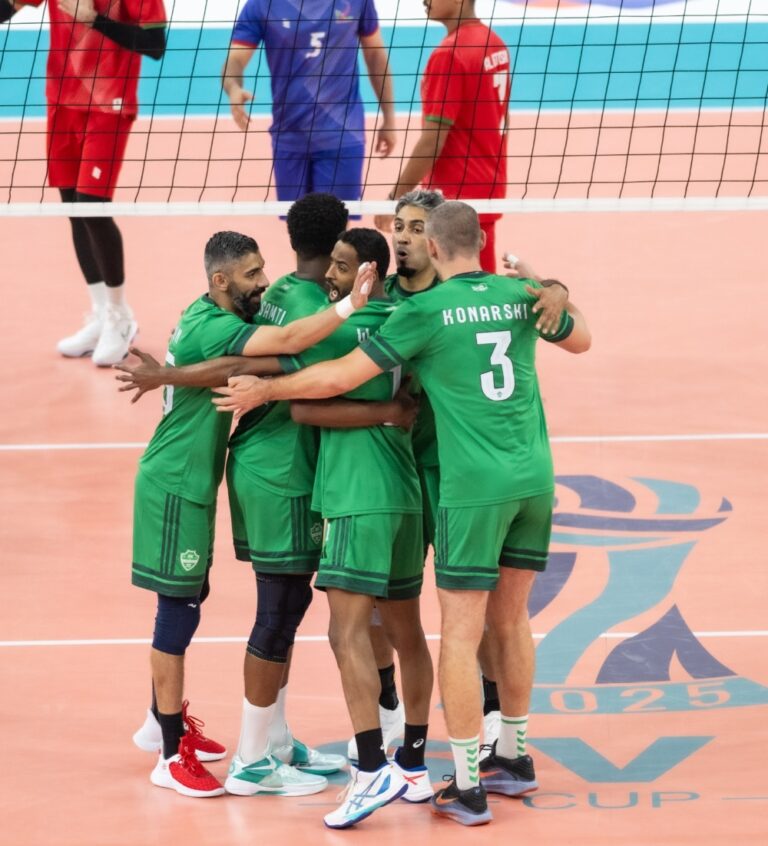 الخميس.-الهلال-والأهلي-في-نهائي-كأس-الاتحاد-السعودي-لكرة-الطائرة-بالقطيف