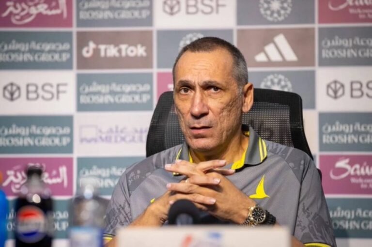 دونيس:-سألني-الأمير-نواف-بن-سعد-عن-اهتمامي-بسالم-الدوسري-والآن-هو-الأفضل-بآسيا
