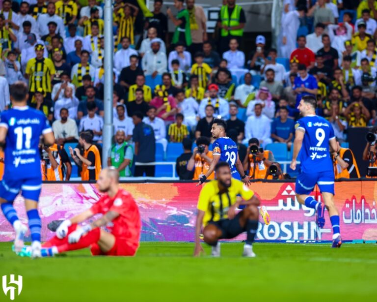نجم-الاتحاد-السابق-مهاجمًا-تحكيم-الكلاسيكو:-الـvar-نائم