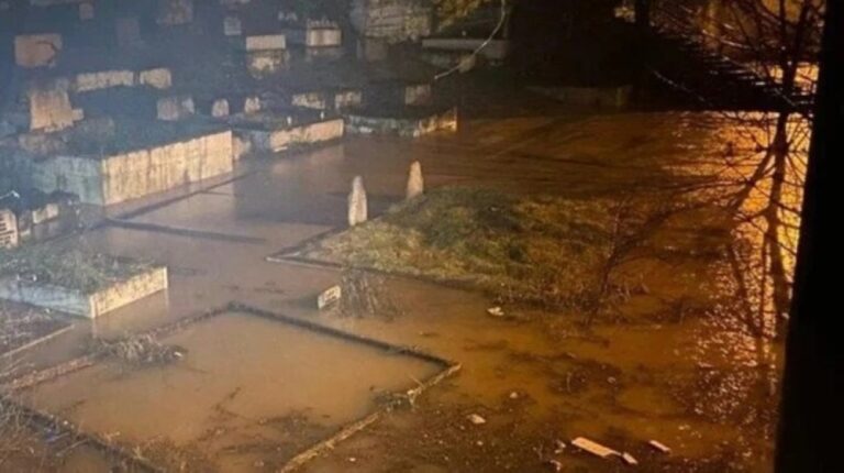 توقعات-بحدوث-فيضانات-كارثية-وانهيارات-بسبب-الإعصار-“ميليسا”