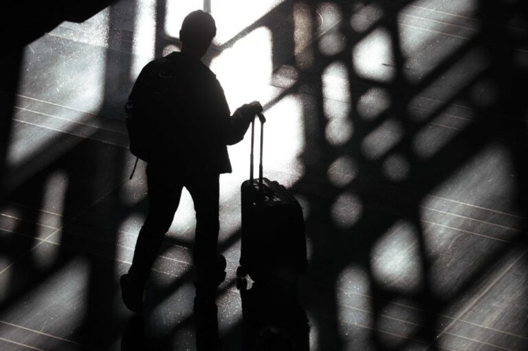 صور|-الإغلاق-الحكومي-يعرقل-الأجواء-الأمريكية.-تأجيل-7-آلاف-رحلة-جوية