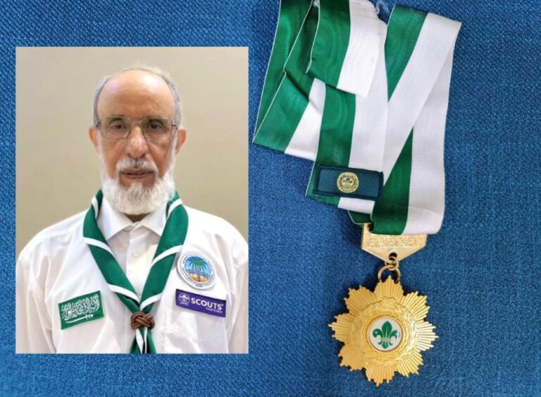 “قلادة-الكشاف-العربي”-للدكتور-الحفاشي.-المملكة-تحصد-أرفع-وسام-كشفي