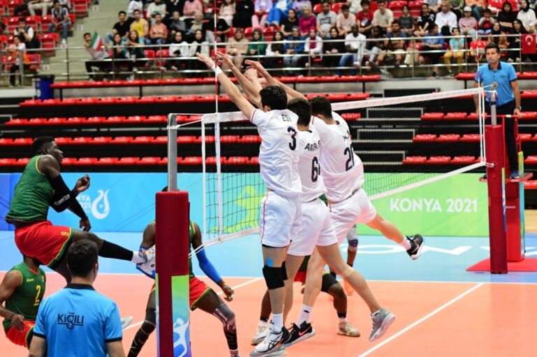 سيدات-تركيا-في-مهمة-المحافظة-على-لقب-الطائرة-في-الرياض-2025 