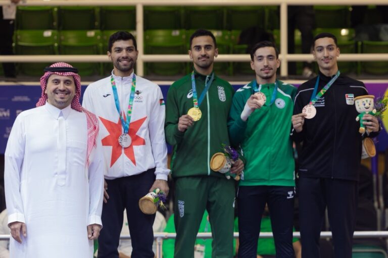 بن-جلوي-توج-أبطال-الكاراتيه.-أربع-ذهبيات-سعودية-في-الألعاب-الإسلامية-السادسة